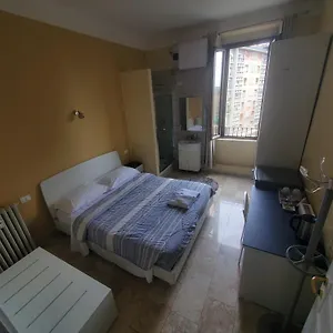 Hotel Emmy, Mailand